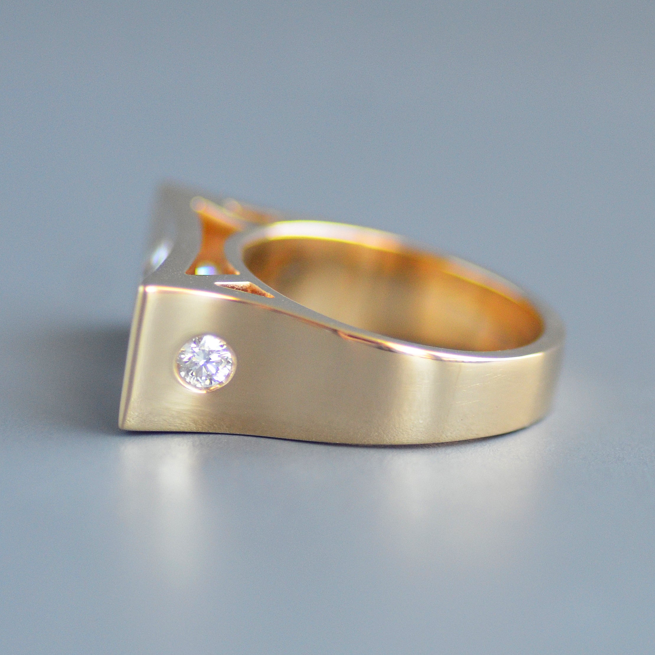 Retro ring #1