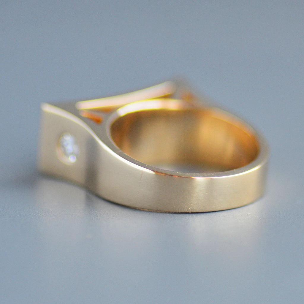 Retro ring #1