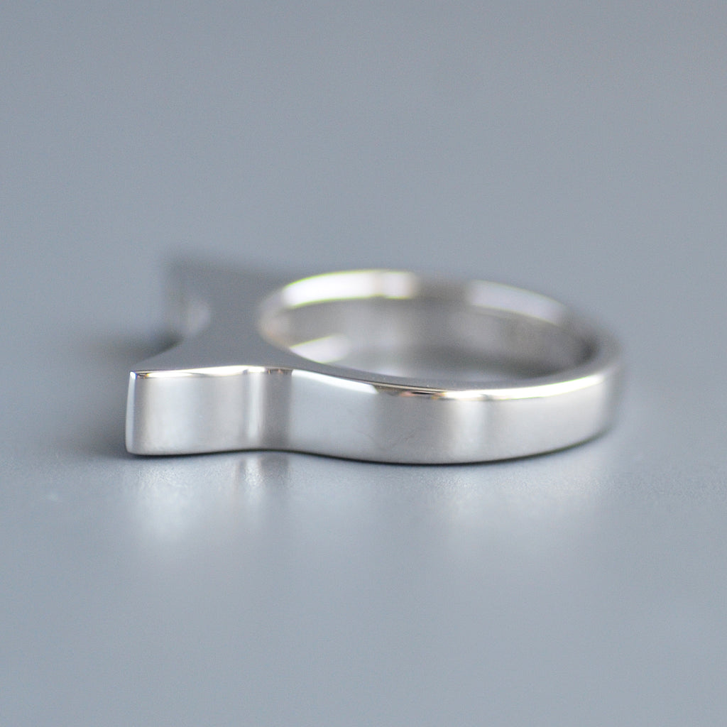 Scooped ring