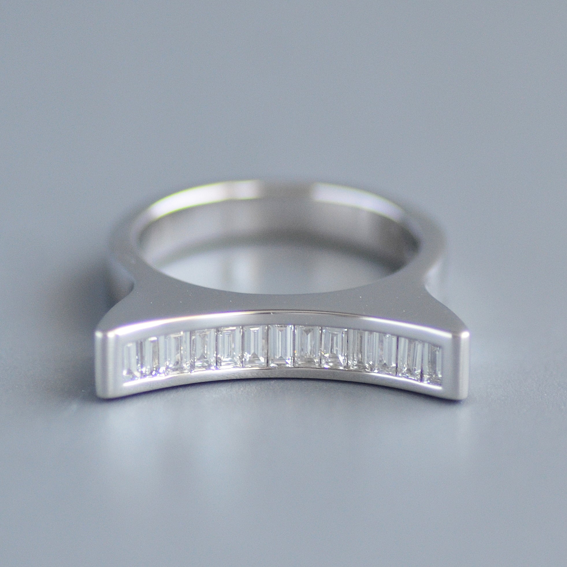 Scooped ring