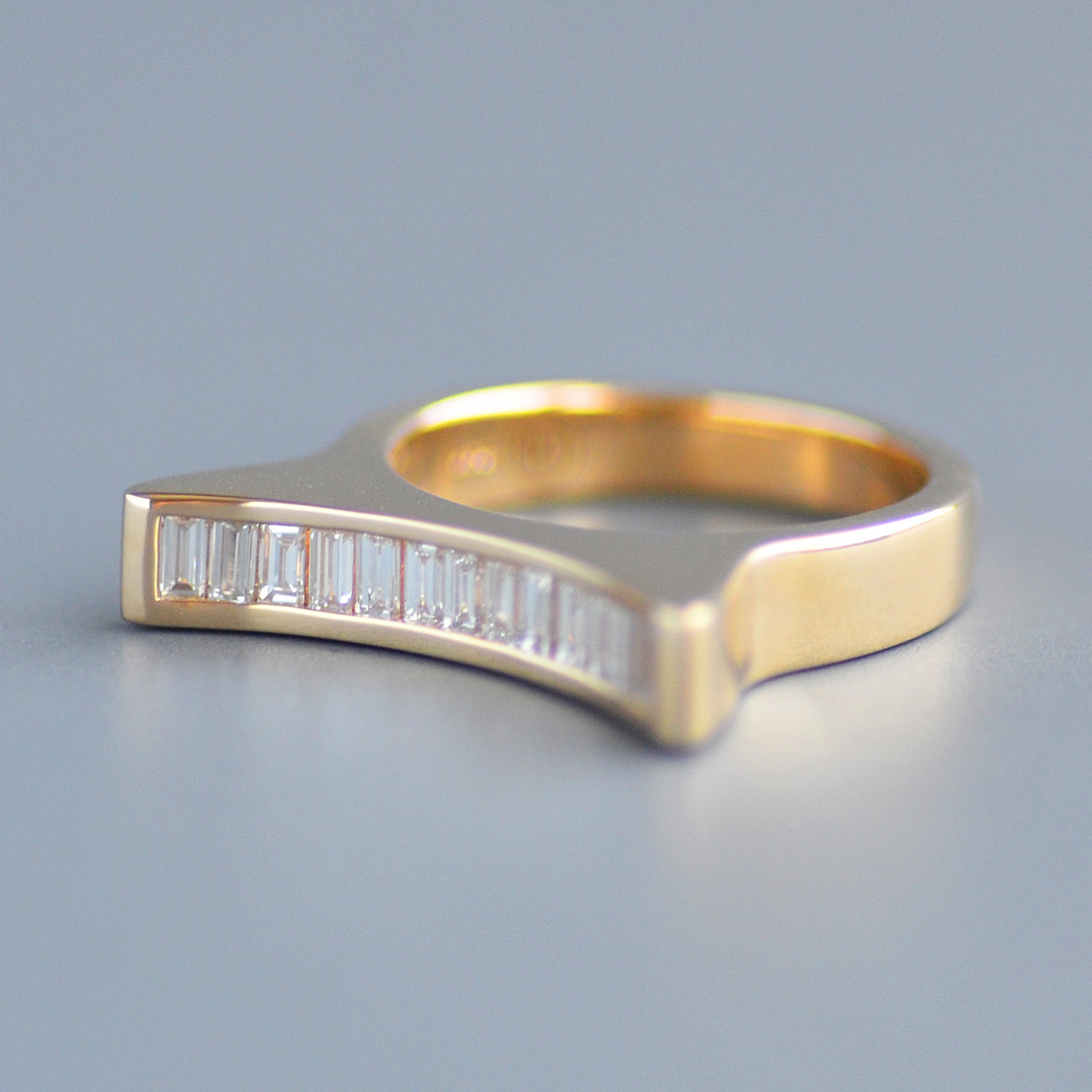 Scooped ring