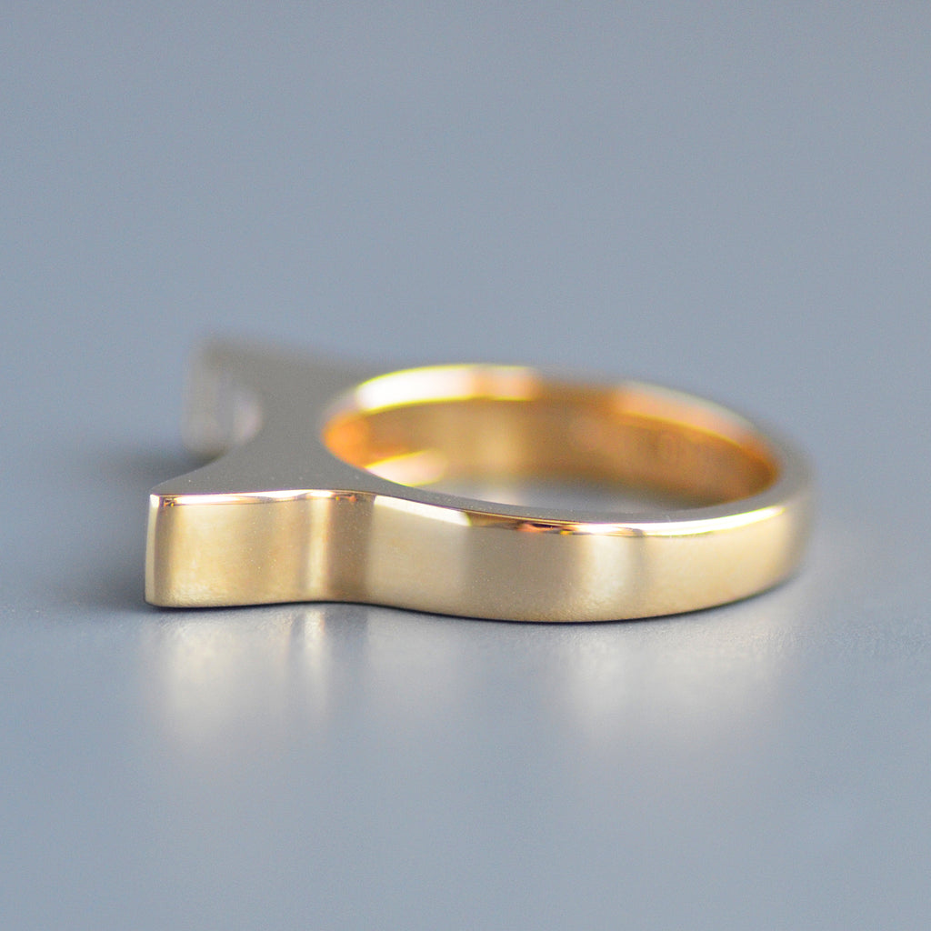 Scooped ring