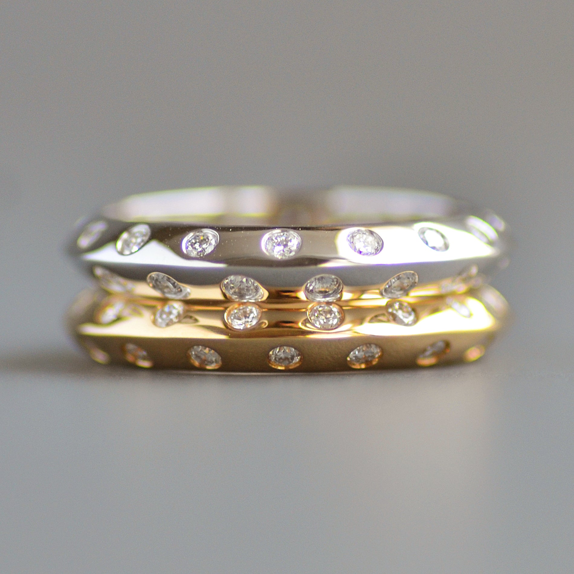 Knife edge eternity band rounds alternating