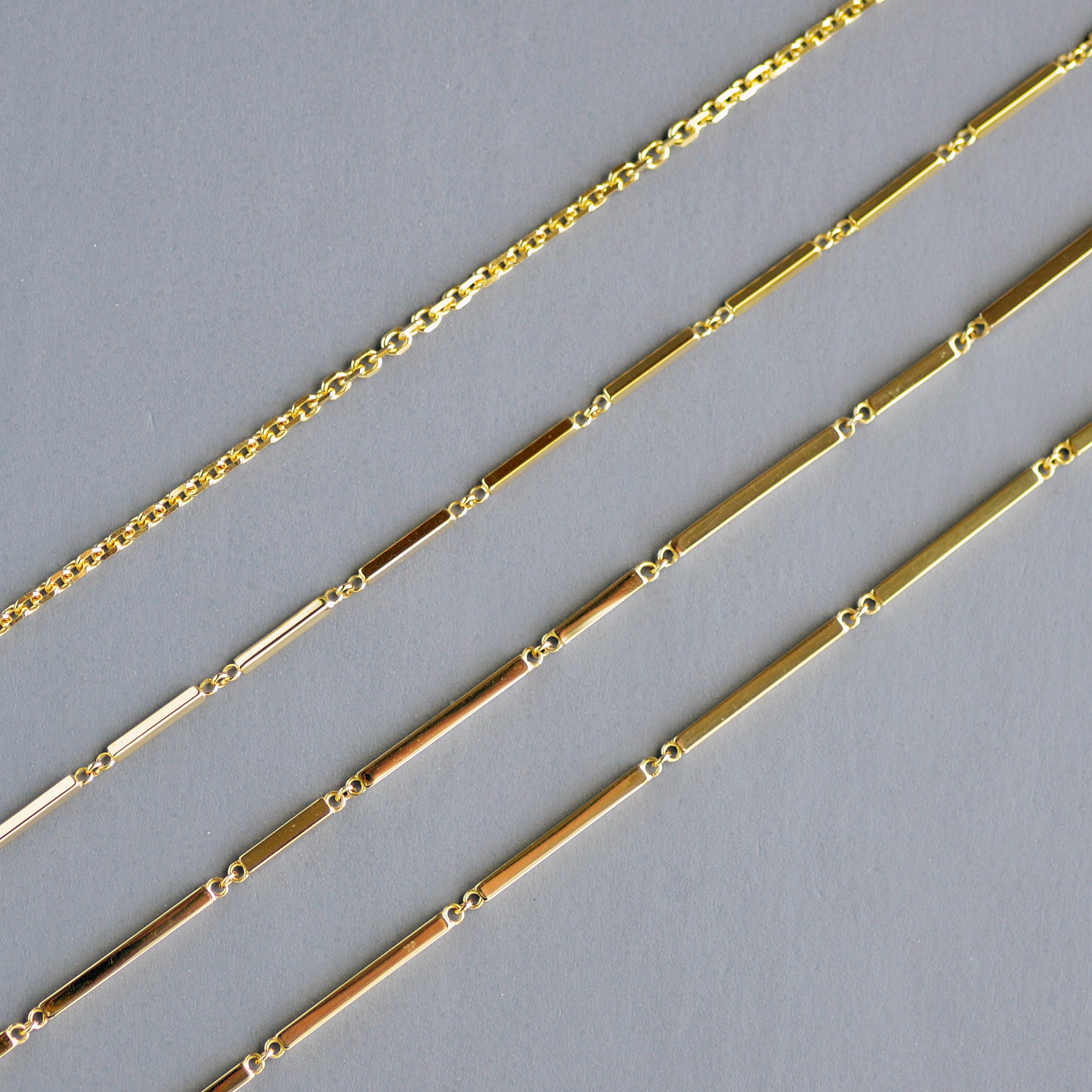 Alternating bar chain in 14k gold